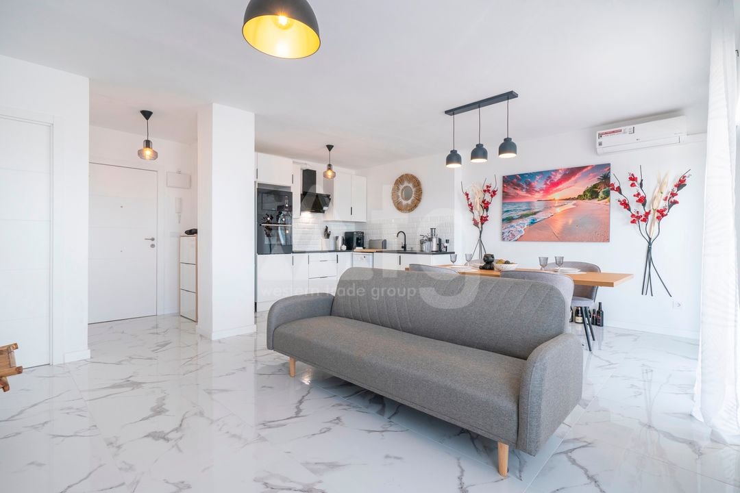 2 bedroom Apartment in Punta Prima - CBB94000 - Photo - 2