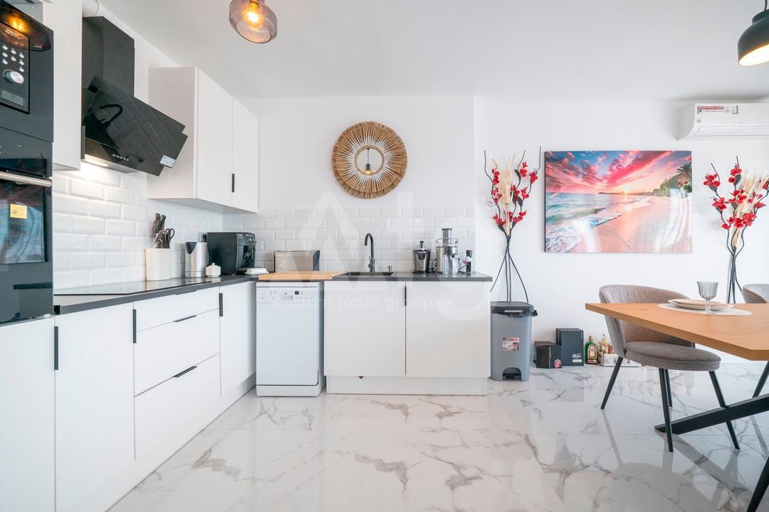 2 bedroom Apartment in Punta Prima - CBB94000 - Photo - 10