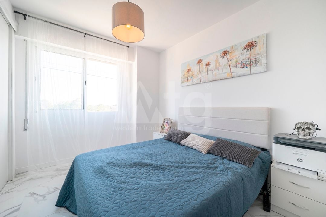 2 bedroom Apartment in Punta Prima - CBB94000 - Photo - 16