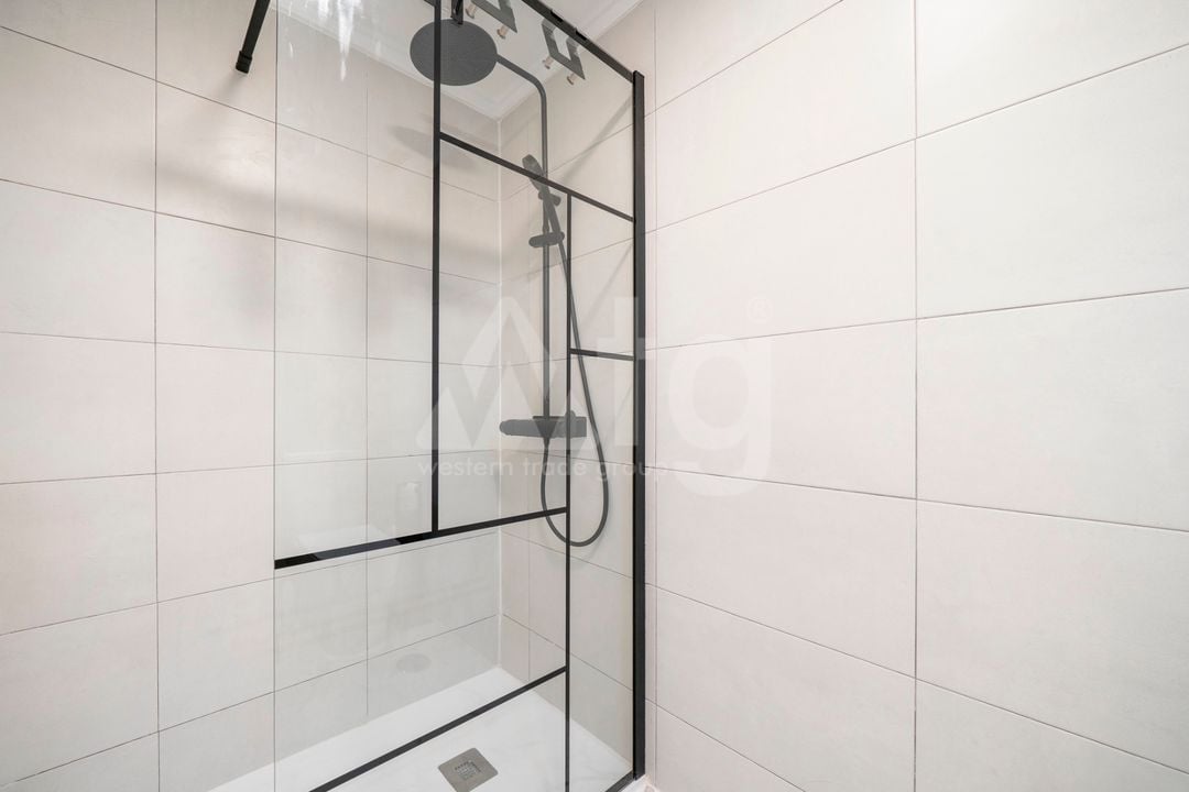 2 bedroom Apartment in Punta Prima - CBB94000 - Photo - 21