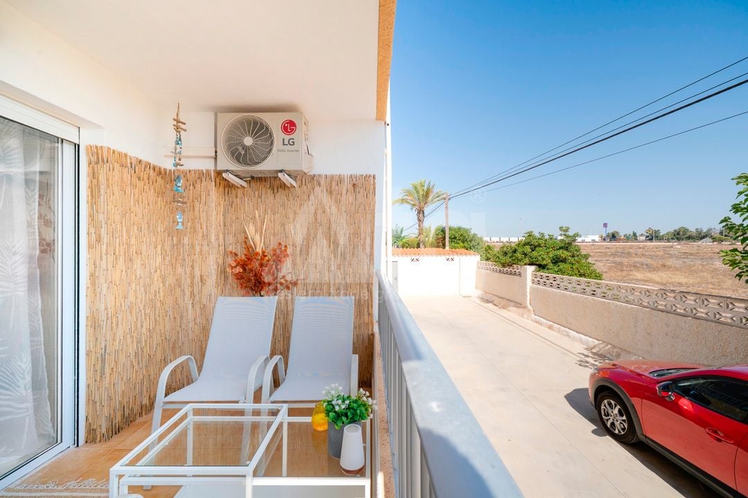 2 bedroom Apartment in Punta Prima - CBB94000 - Photo - 24
