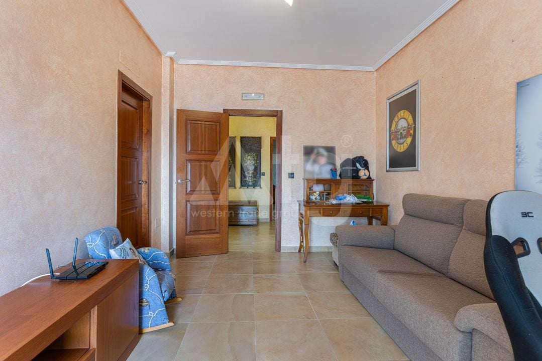 Villa de 4 chambres à Los Montesinos - BCH94351 - Photo - 24