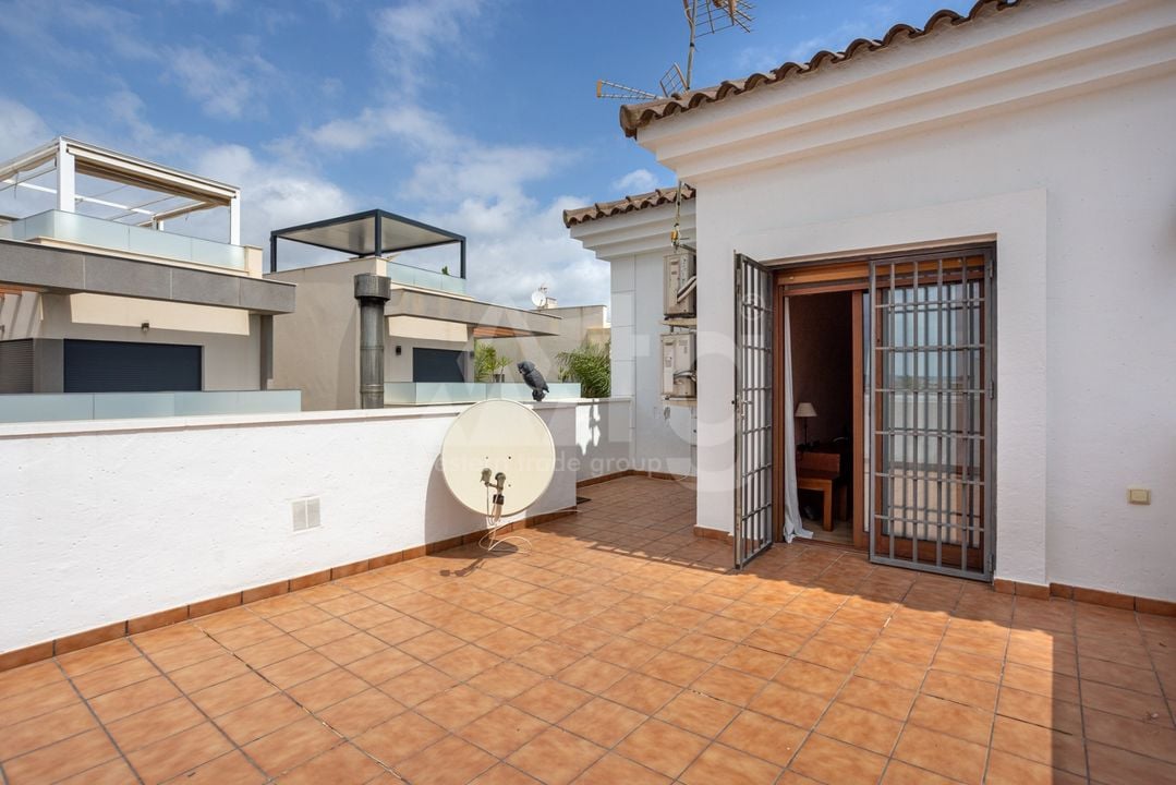 Villa de 4 chambres à Los Montesinos - BCH94351 - Photo - 29