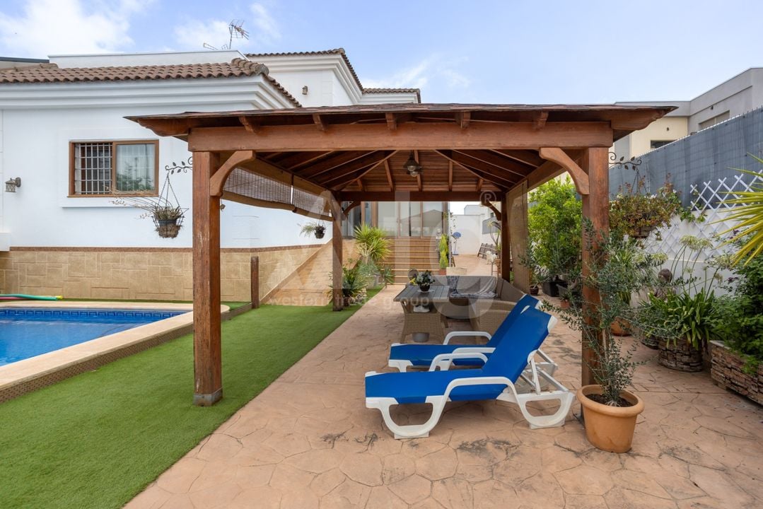 Villa de 4 chambres à Los Montesinos - BCH94351 - Photo - 39