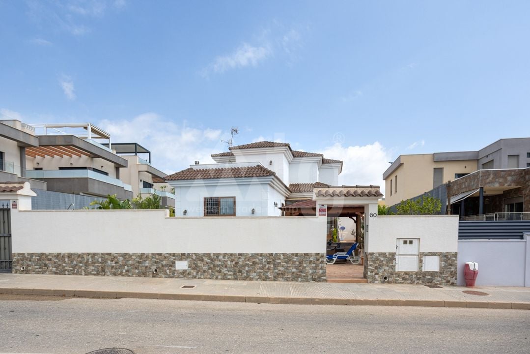 Villa de 4 chambres à Los Montesinos - BCH94351 - Photo - 43