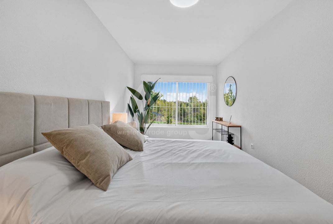 2 bedroom Bungalow in Villamartin - EC133003 - Photo - 13