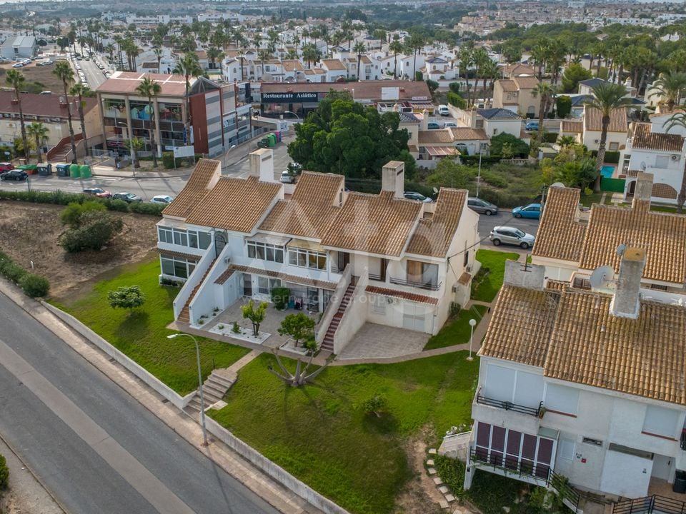 2 bedroom Bungalow in Villamartin - EC133003 - Photo - 25
