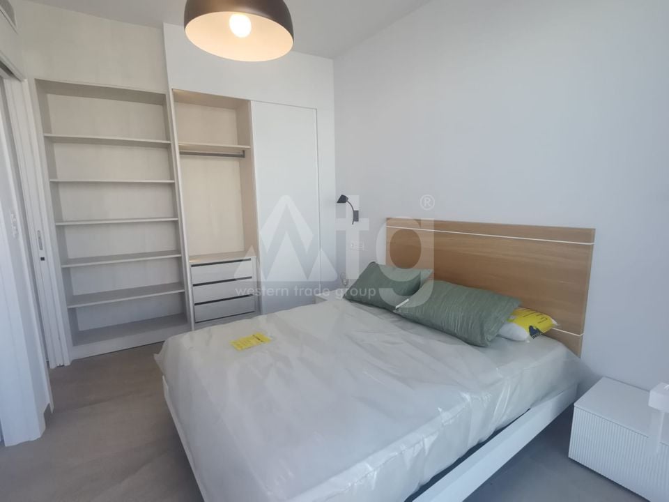 2 bedroom Penthouse in Torrevieja - AGI35632 - Photo - 8