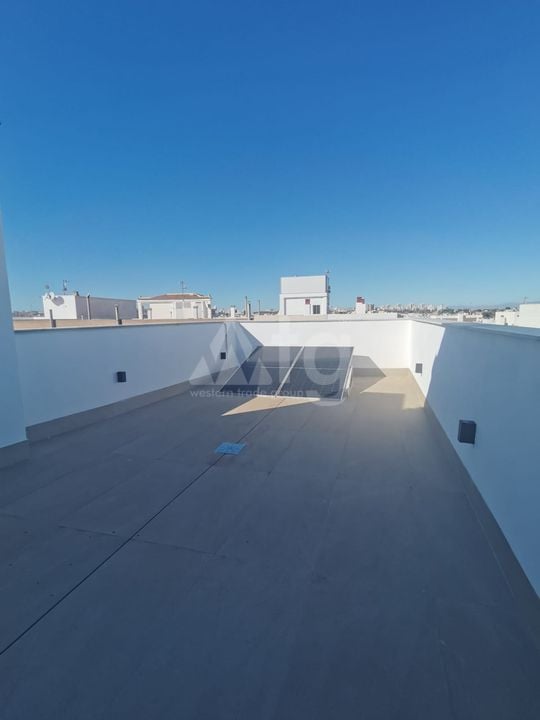 2 bedroom Penthouse in Torrevieja - AGI35632 - Photo - 16