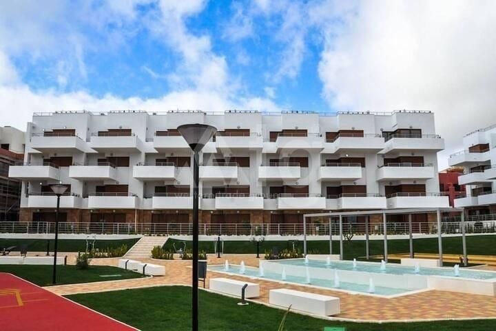 2 bedroom Apartment in Lomas de Cabo Roig - CT95557 - Photo - 1