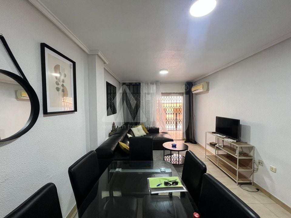 3 bedroom Apartment in Torrevieja - CT95562 - Photo - 2