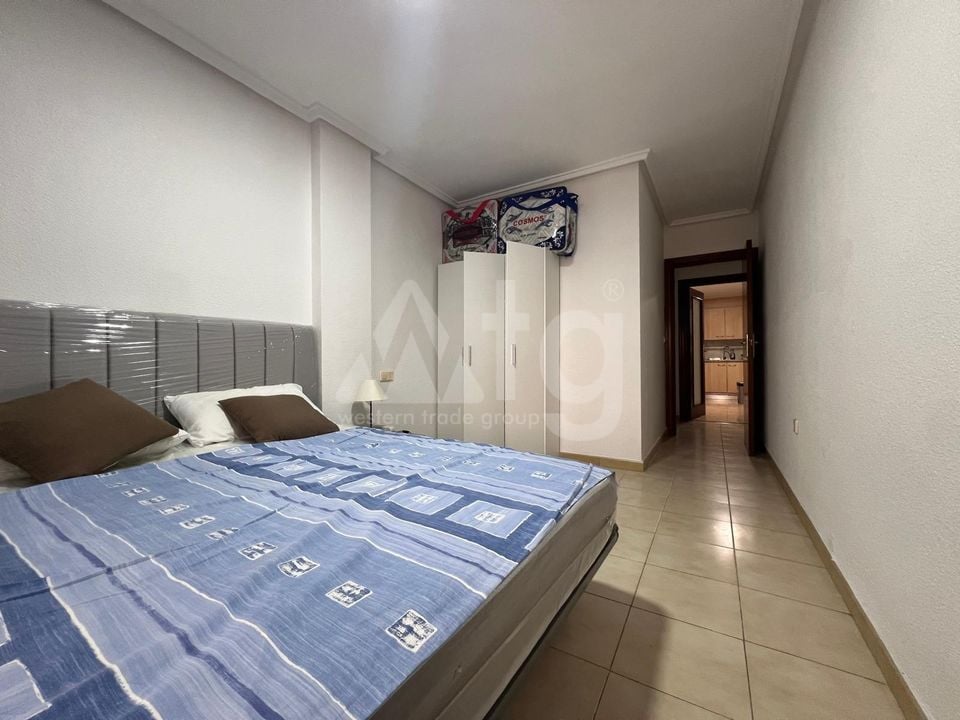 3 bedroom Apartment in Torrevieja - CT95562 - Photo - 13