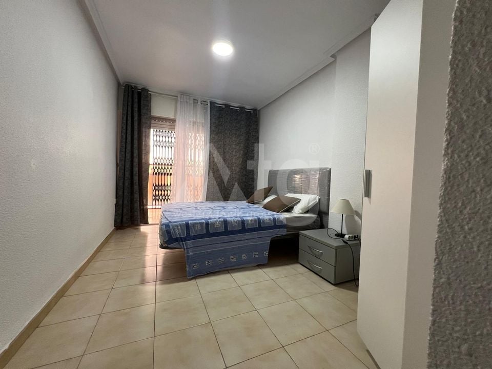 3 bedroom Apartment in Torrevieja - CT95562 - Photo - 11