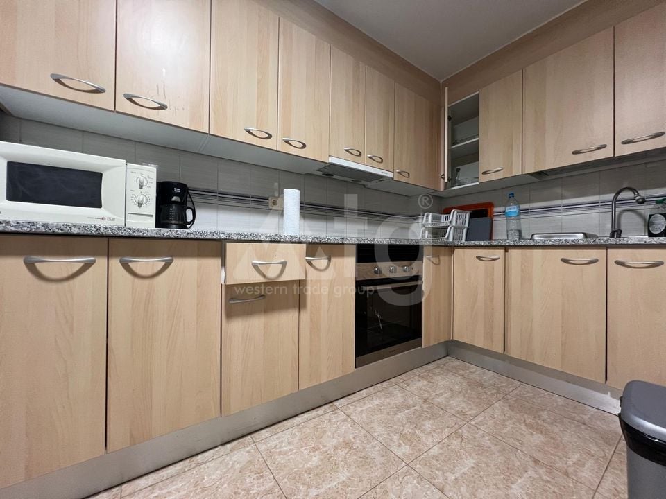 3 bedroom Apartment in Torrevieja - CT95562 - Photo - 6