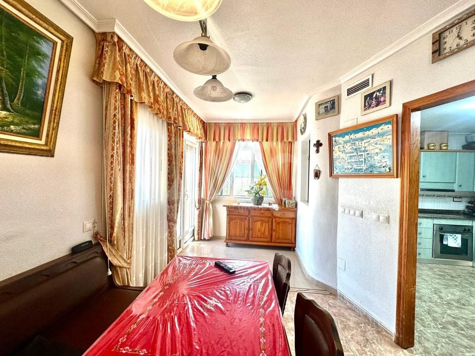 Appartement de 3 chambres à Torrevieja - CT95566 - Photo - 8