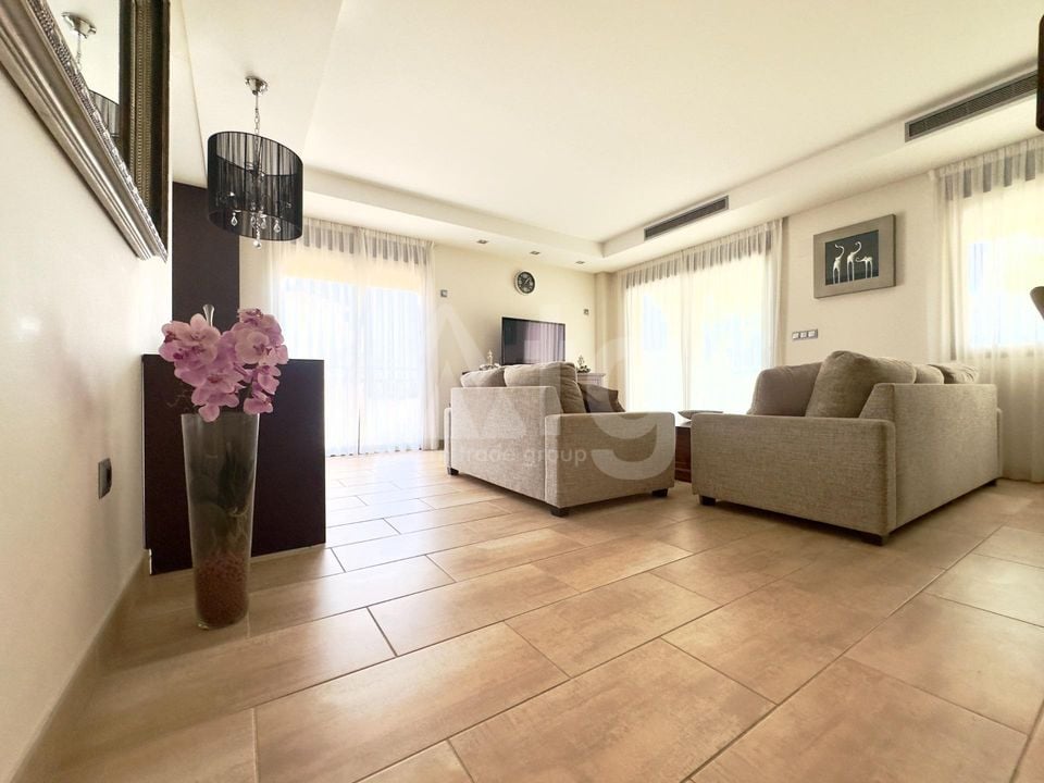 3 bedroom Apartment in Guardamar del Segura - CT95567 - Photo - 1