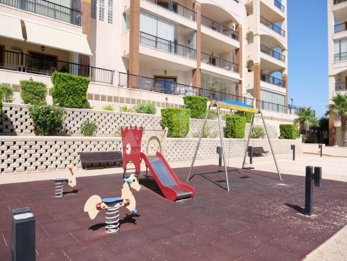3 bedroom Apartment in Guardamar del Segura - CT95567 - Photo - 38