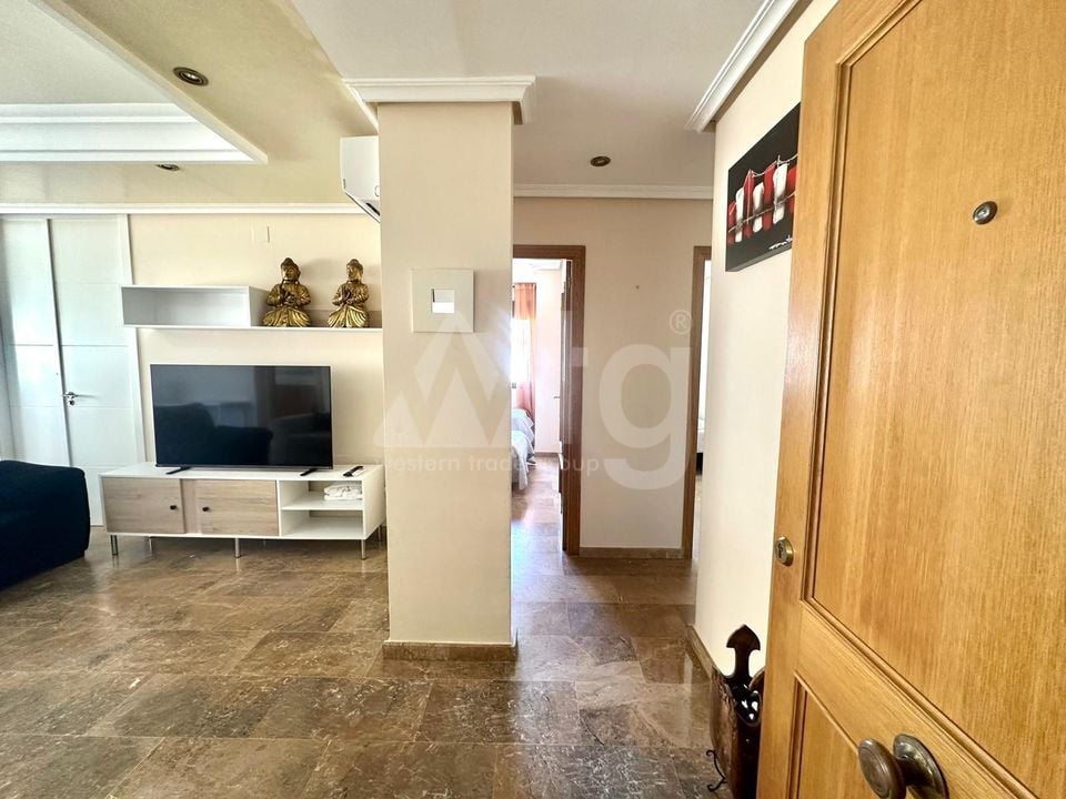 Appartement de 4 chambres à Torrevieja - CT95570 - Photo - 7