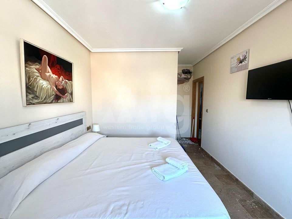 Appartement de 4 chambres à Torrevieja - CT95570 - Photo - 12