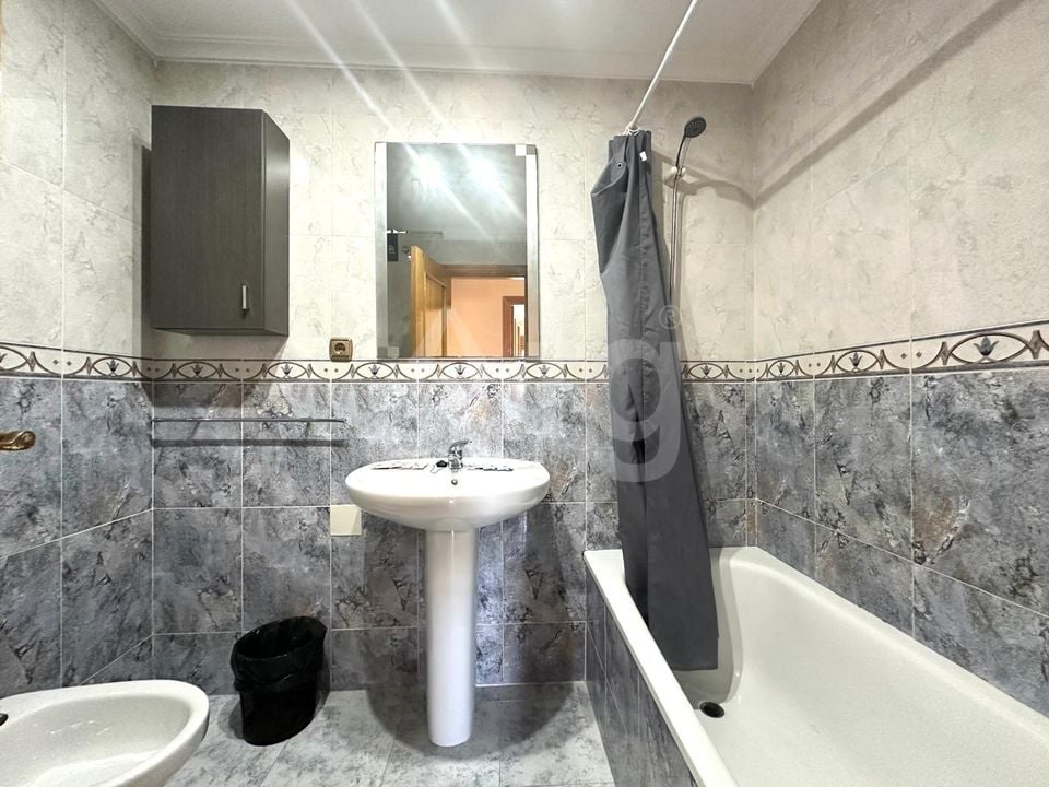 Appartement de 4 chambres à Torrevieja - CT95570 - Photo - 20