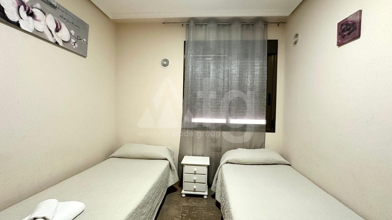 Appartement de 3 chambres à Torrevieja - CT95581 - Photo - 13
