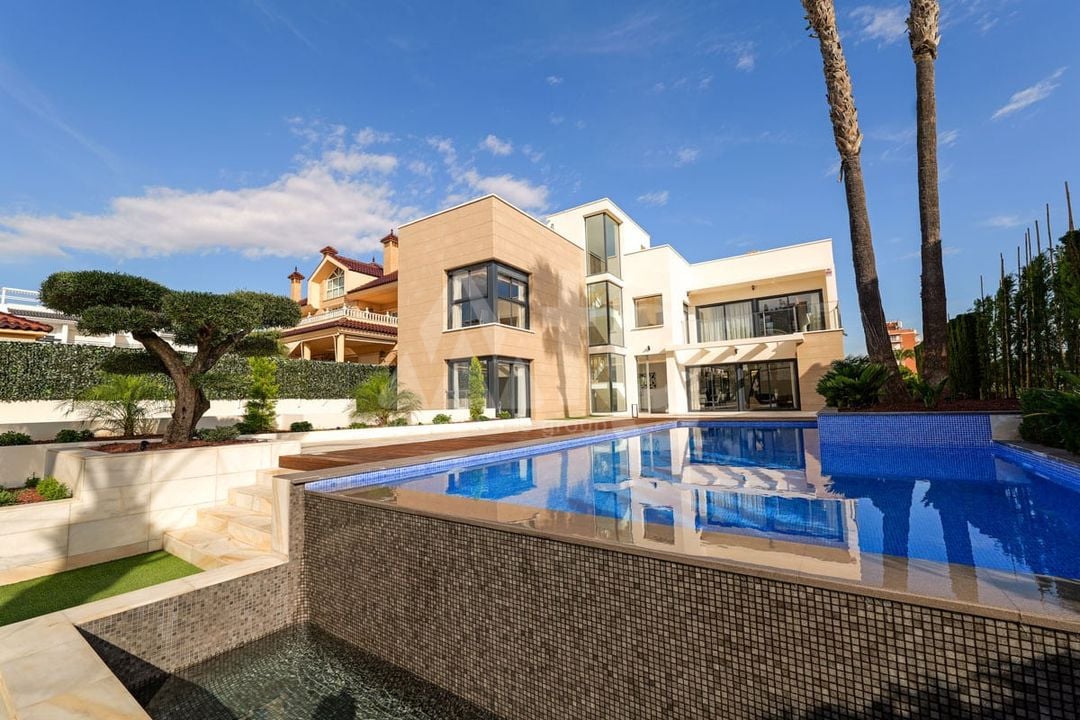 3 bedroom Villa in Torrevieja - ER135288 - Photo - 1