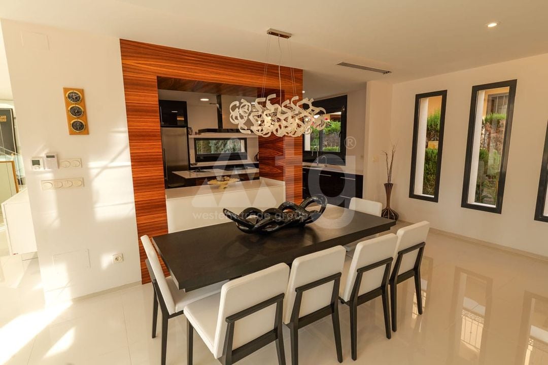 3 bedroom Villa in Torrevieja - ER135288 - Photo - 6