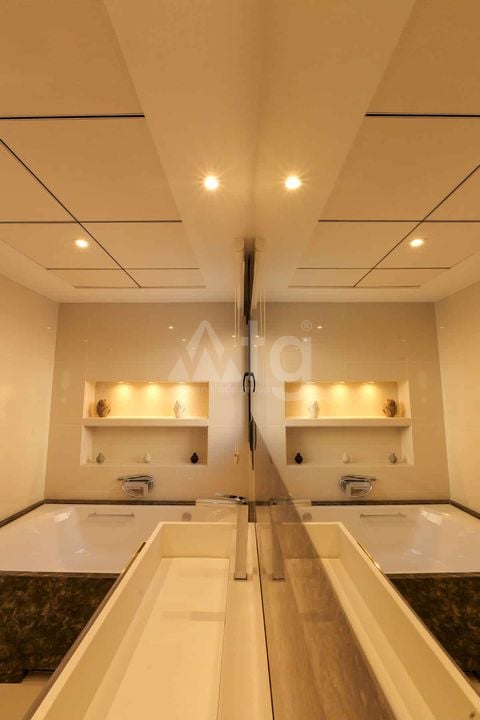 3 bedroom Villa in Torrevieja - ER135288 - Photo - 16