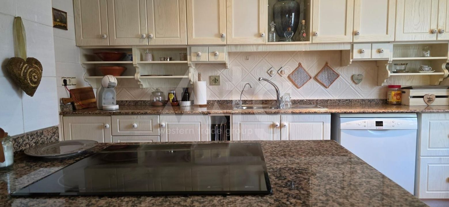 2 bedroom Bungalow in Orihuela Costa - VEC96303 - Photo - 7