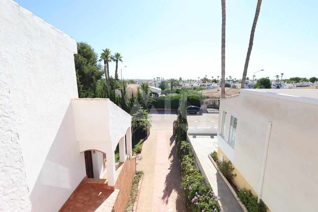 4 bedroom Villa in Orihuela Costa - CRR96376 - Photo - 35