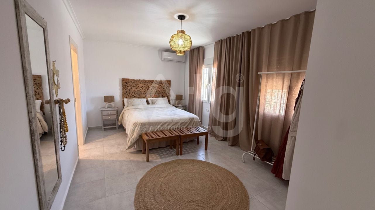 Villa de 3 chambres à Torrevieja - RCJ147366 - Photo - 11