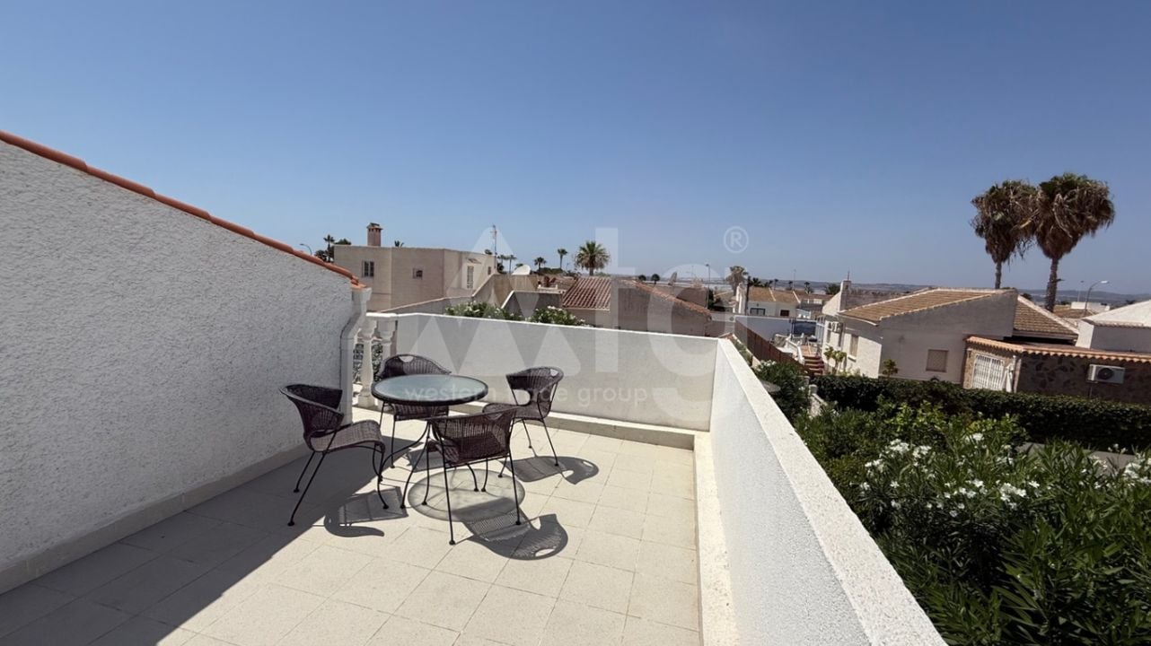 Villa de 3 chambres à Torrevieja - RCJ147366 - Photo - 24