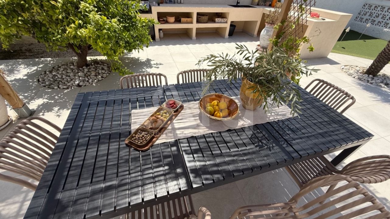Villa de 3 chambres à Torrevieja - RCJ147366 - Photo - 35
