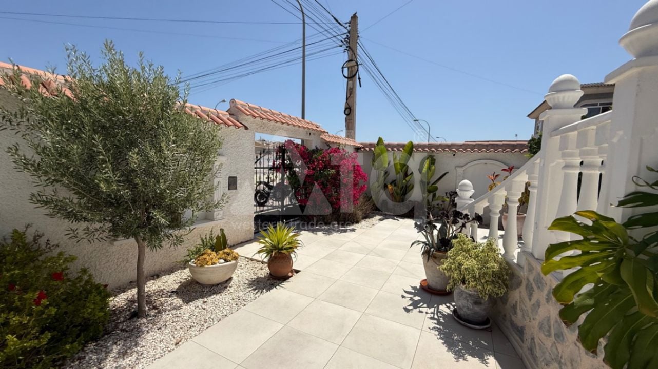 Villa de 3 chambres à Torrevieja - RCJ147366 - Photo - 39