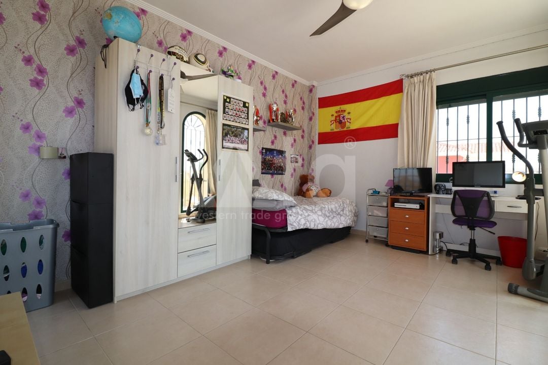 4 bedroom Villa in Ciudad Quesada - VRE96710 - Photo - 11