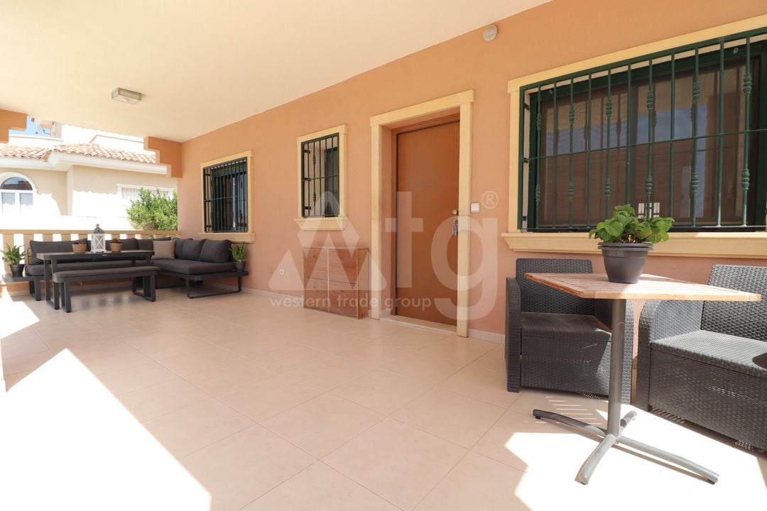 4 bedroom Villa in Ciudad Quesada - VRE96710 - Photo - 3