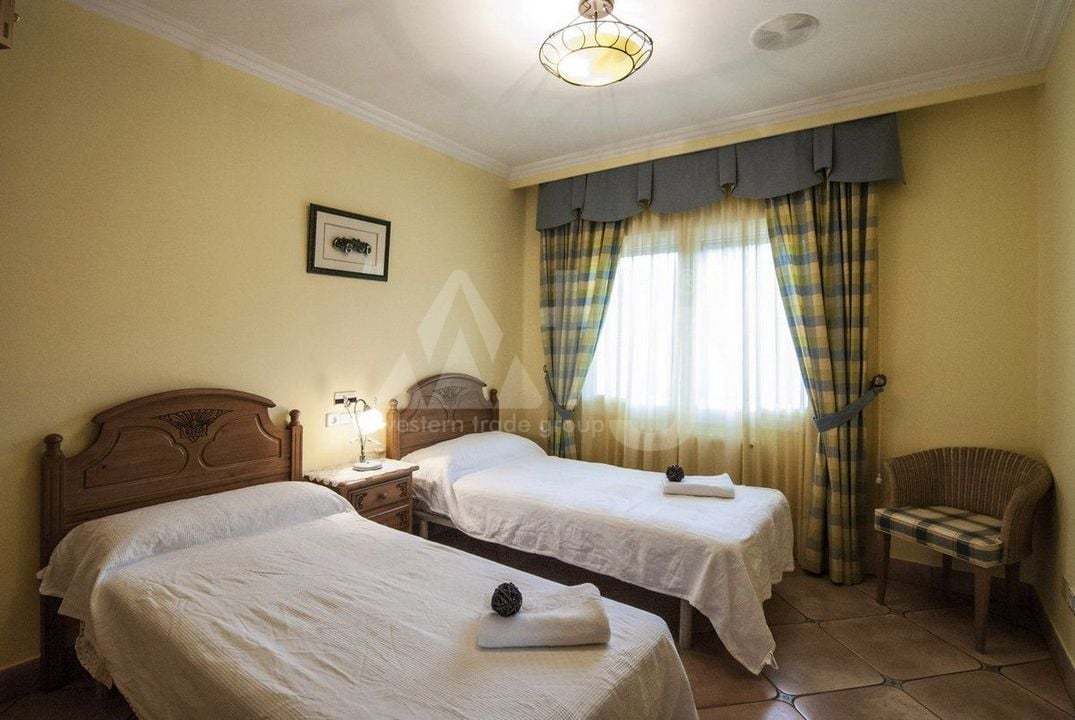 Vilă cu 8 dormitoare în Benissa - IMBR96719 - Imagini - 23