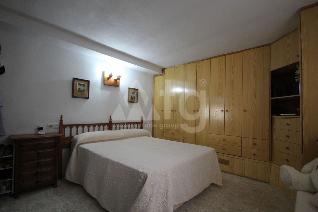 5 bedroom Villa in La Nucia - BNB96774 - Photo - 12