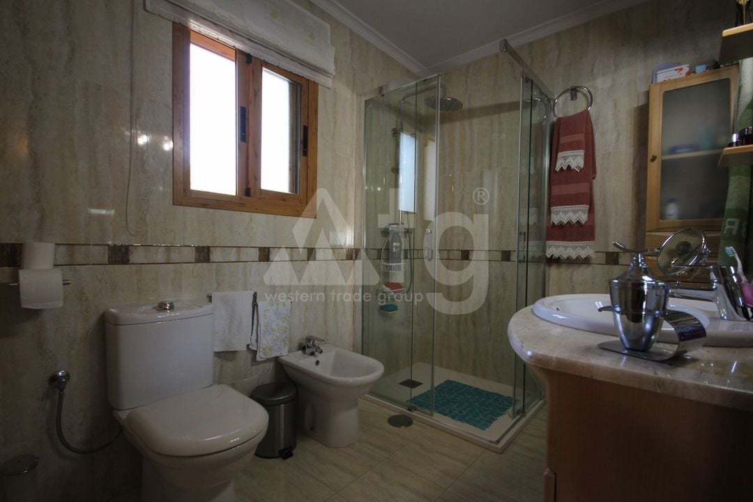 5 bedroom Villa in La Nucia - BNB96774 - Photo - 24