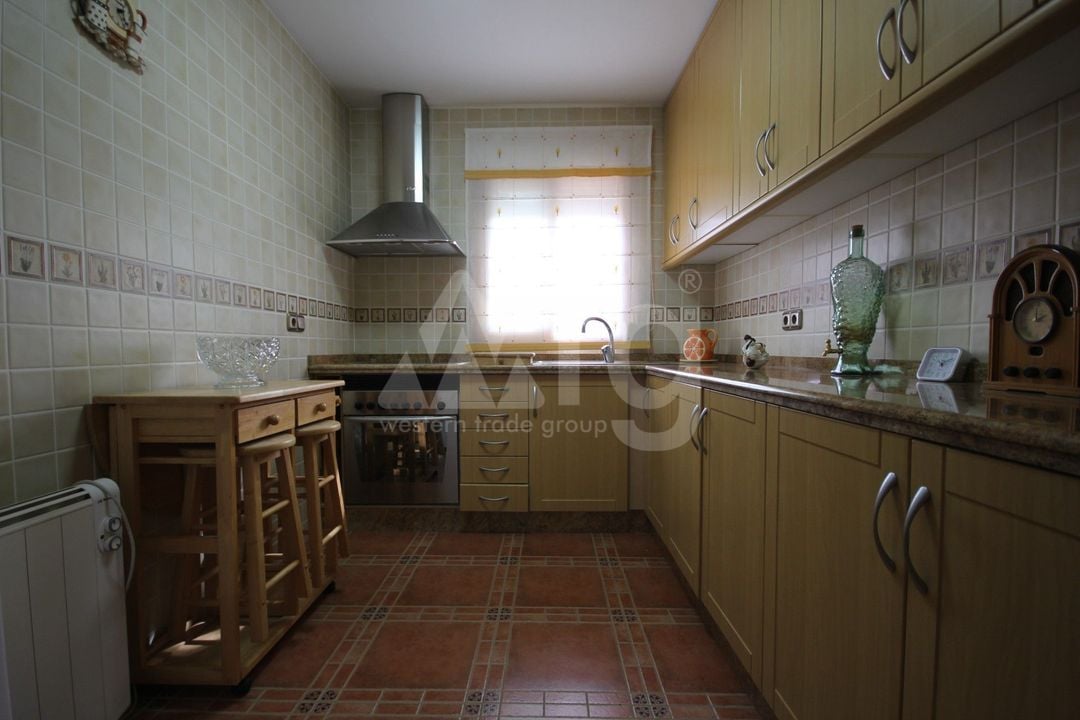 5 bedroom Villa in La Nucia - BNB96774 - Photo - 8