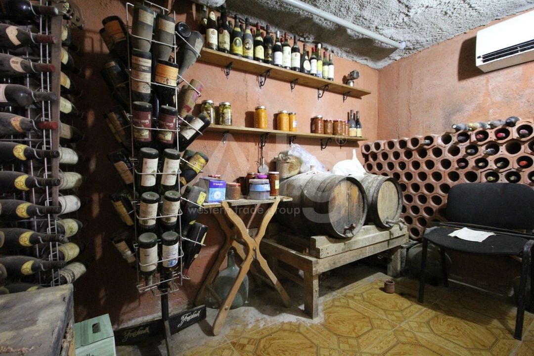 5 bedroom Villa in La Nucia - BNB96774 - Photo - 27