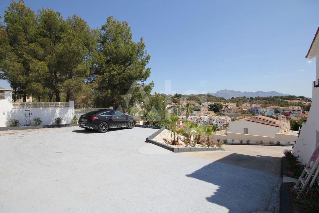 6 bedroom Villa in La Nucia - BNB96779 - Photo - 33
