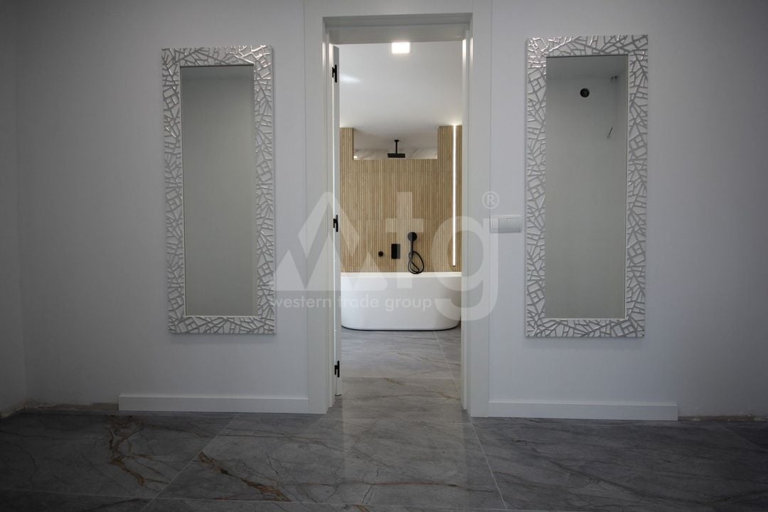 6 bedroom Villa in La Nucia - BNB96779 - Photo - 11