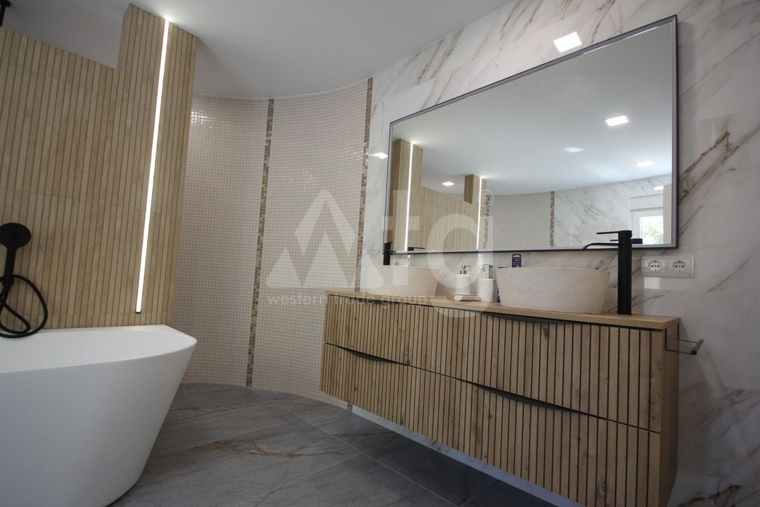 6 bedroom Villa in La Nucia - BNB96779 - Photo - 13