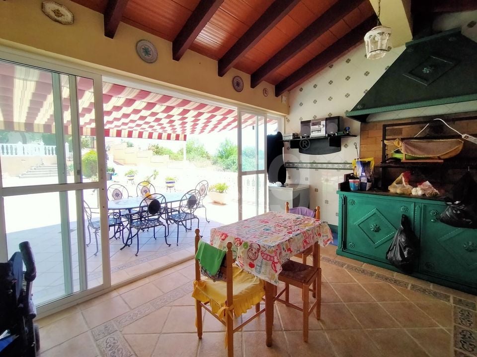 6 bedroom Villa in La Nucia - BNB96780 - Photo - 24