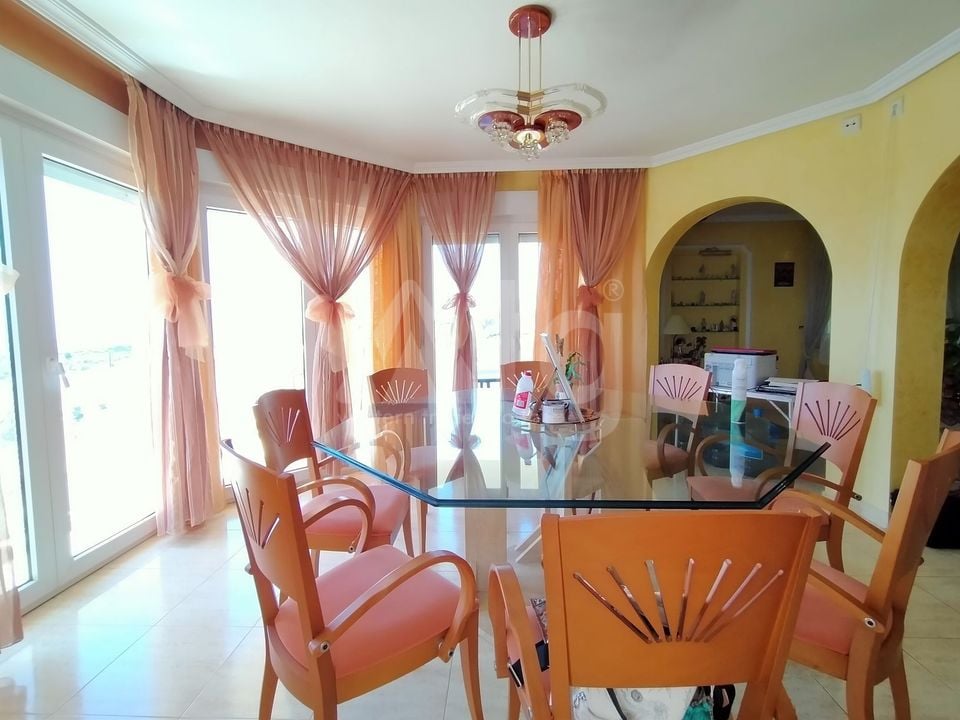 6 bedroom Villa in La Nucia - BNB96780 - Photo - 4