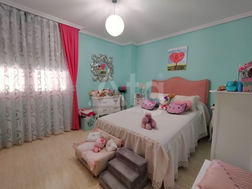 6 bedroom Villa in La Nucia - BNB96780 - Photo - 9