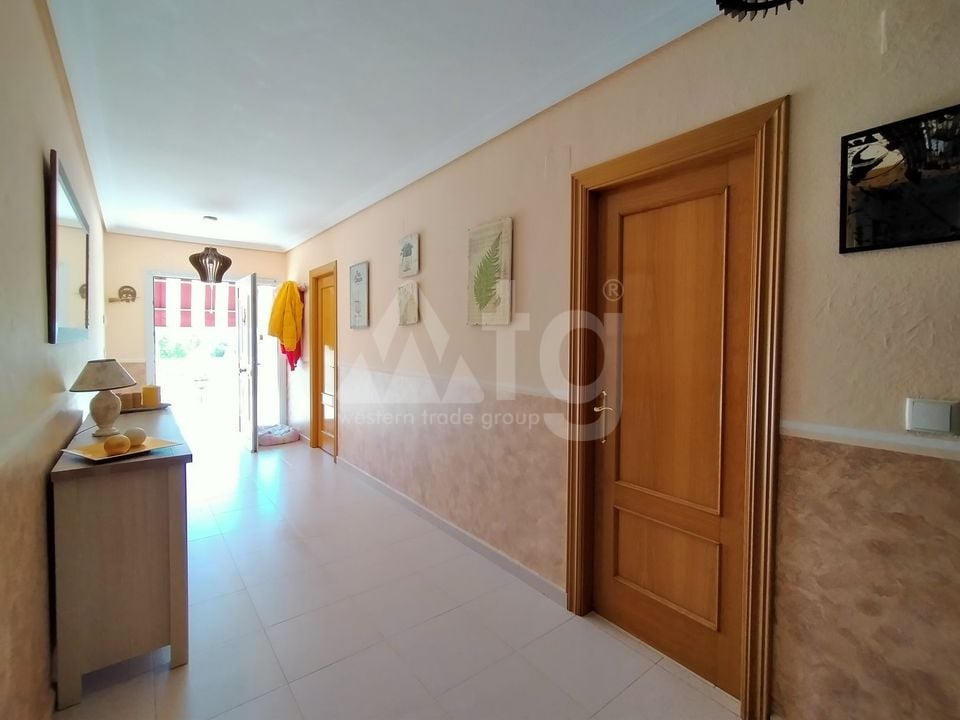 6 bedroom Villa in La Nucia - BNB96780 - Photo - 14