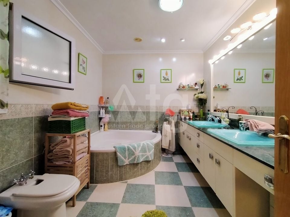 6 bedroom Villa in La Nucia - BNB96780 - Photo - 13