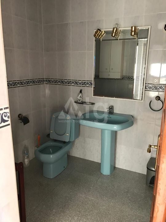 Vilă cu 3 dormitoare în La Nucia - BNB96831 - Imagini - 14